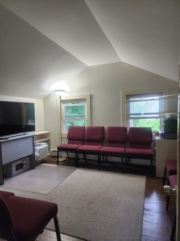 762 Southern Artery, Quincy MA 02169 photo 14