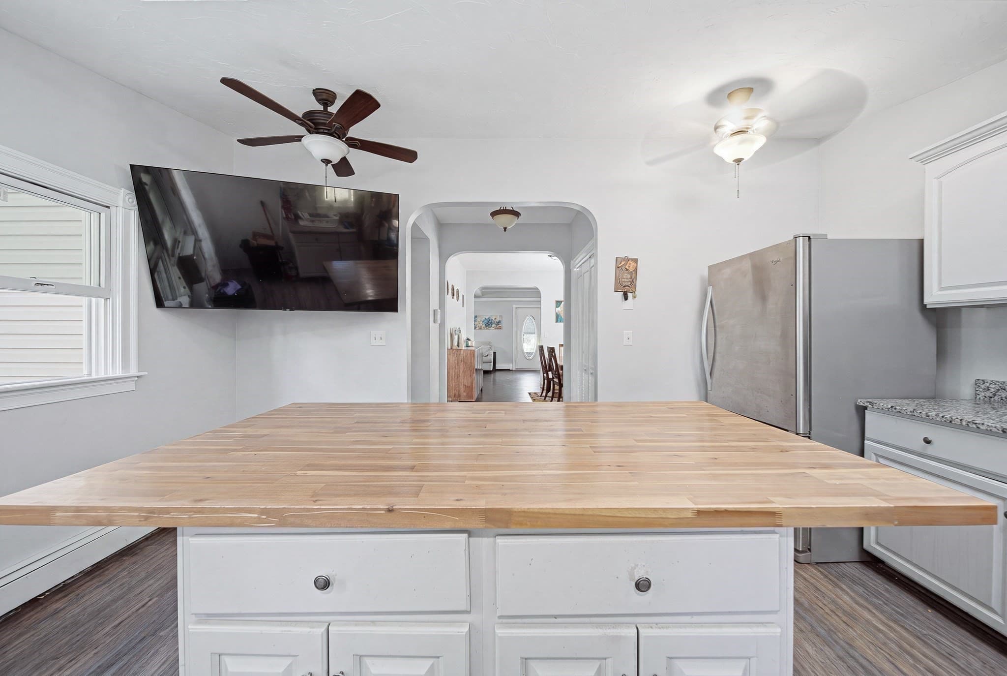 Single Family Residence at 3 Smith Ave, Methuen MA 01844, Methuen, photo 13 of 41