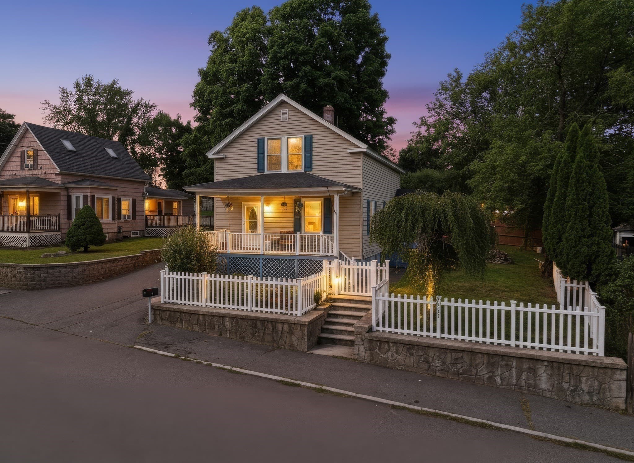 Single Family Residence at 3 Smith Ave, Methuen MA 01844, Methuen, photo 5 of 41