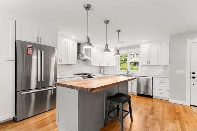 652 Essex Ave # B, Gloucester MA 01930 photo 11