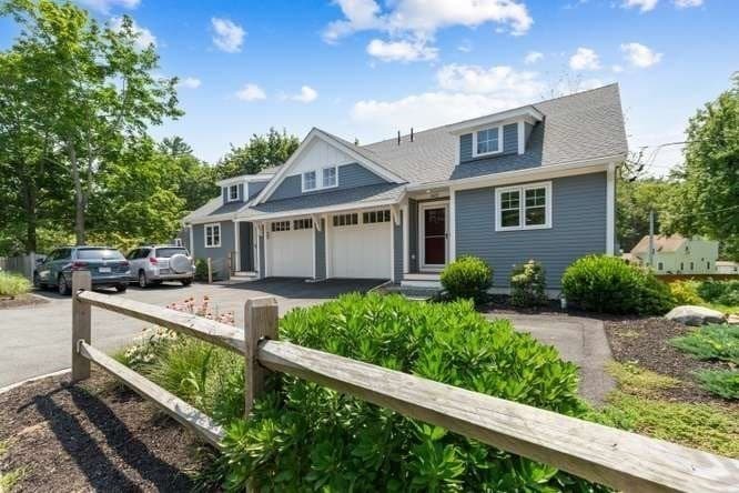 652 Essex Ave # B, Gloucester MA 01930 photo 4