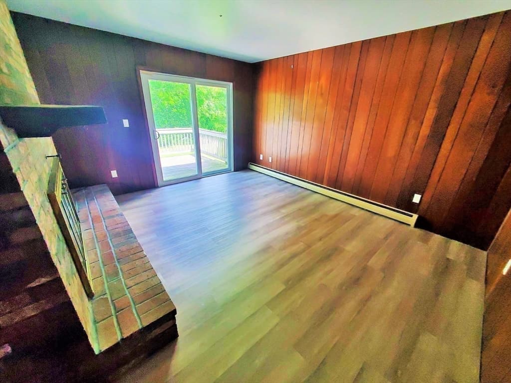 Single Family Residence at 197 W. Center St., West Bridgewater MA 02379, West Bridgewater, photo 14 of 25
