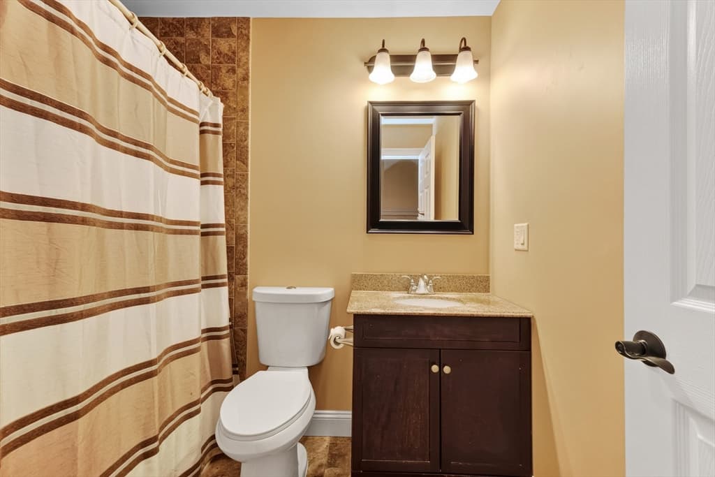 18 Saint Marys Way # 18, Marlborough MA 01752 photo 22