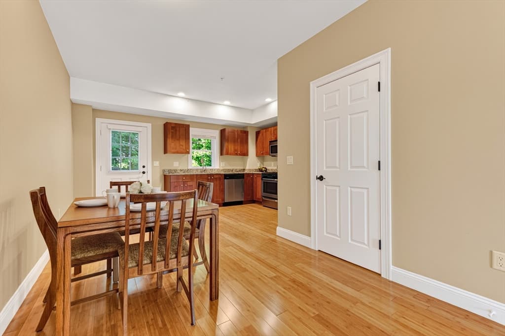 18 Saint Marys Way # 18, Marlborough MA 01752 photo 10