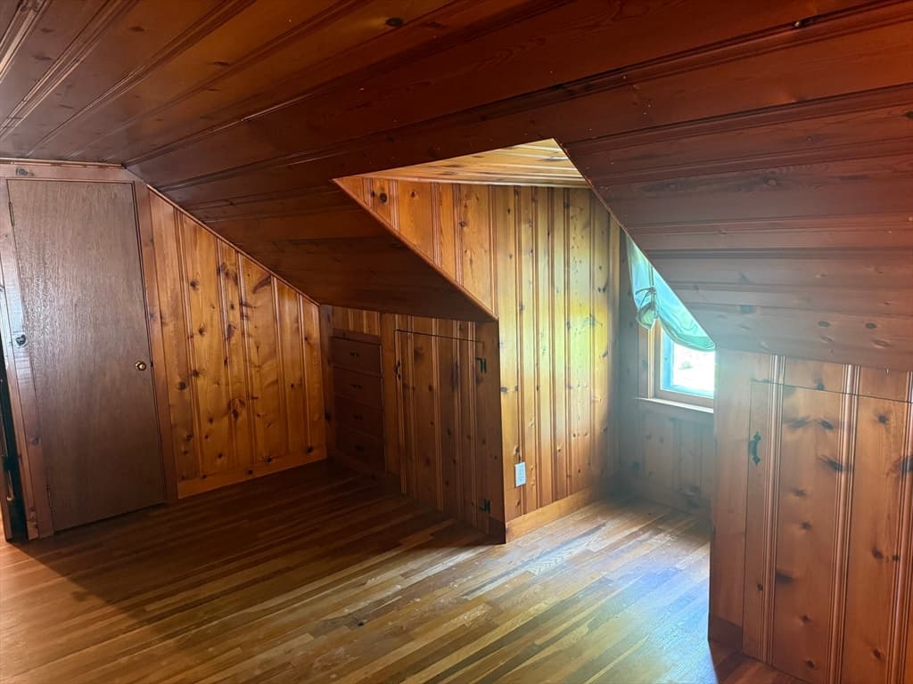 1030 South East Street, Amherst MA 01002 photo 30