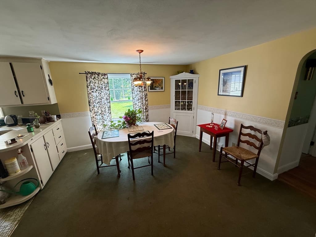 1030 South East Street, Amherst MA 01002 photo 14
