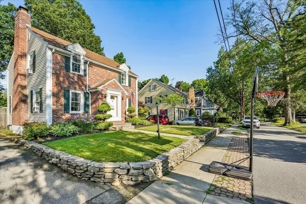 Single Family Residence at 53 Putnam Park, Fitchburg MA 01420, Fitchburg, photo 3 of 25