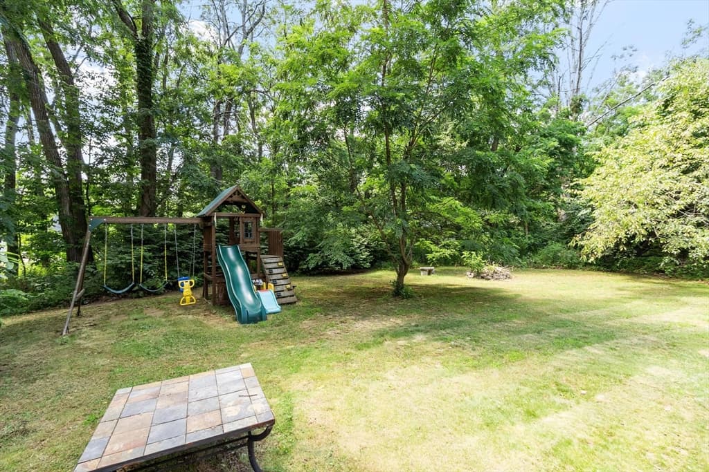 430 Williams Rd, Fitchburg MA 01420 photo 33