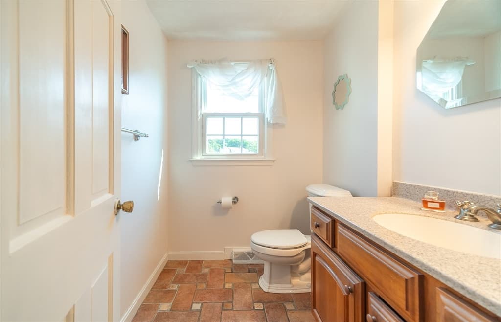 9 Stony Hill Rd, Agawam MA 01030 photo 14