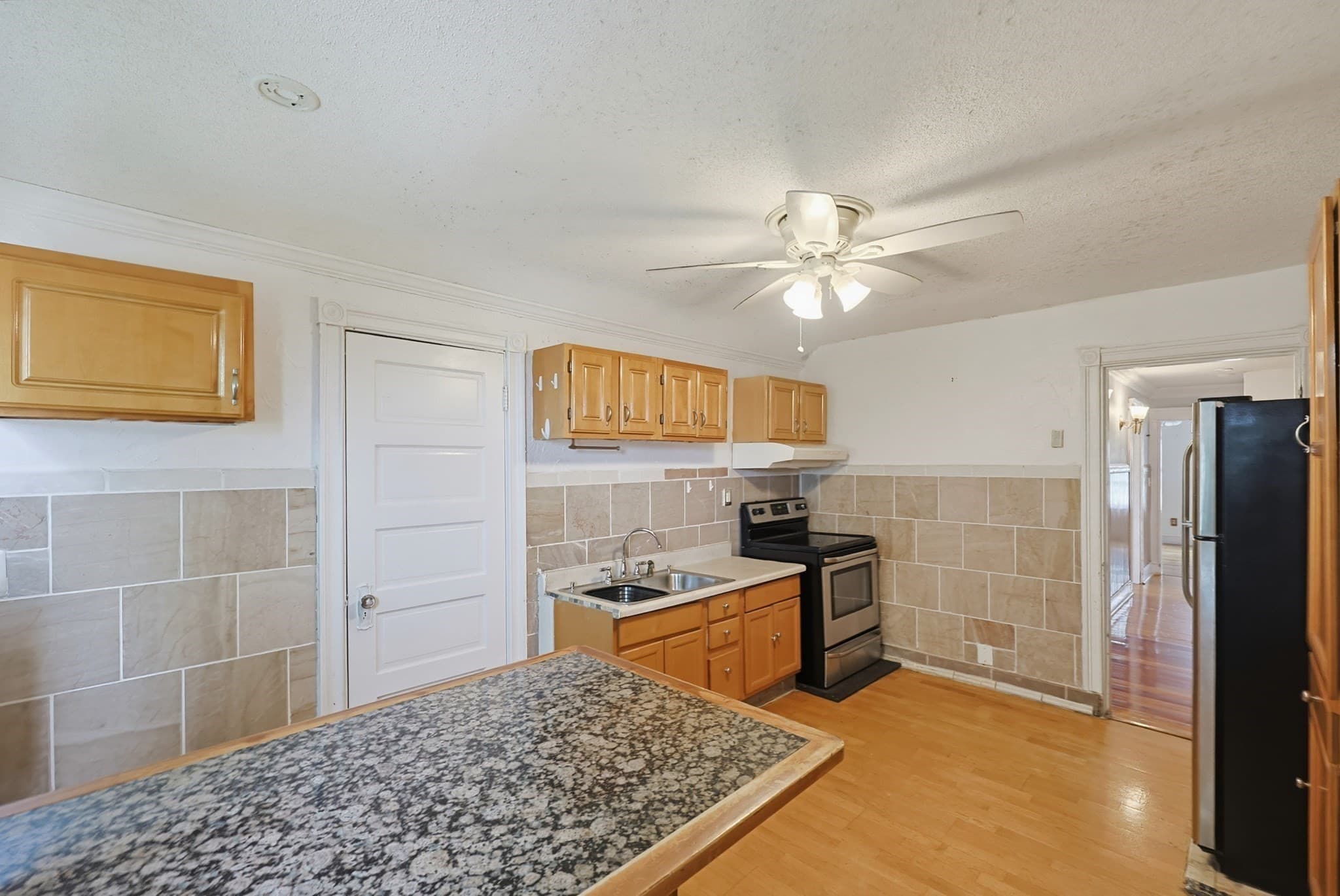 3 Family at 36-38 Gardena St, Boston MA 02135, photo 27 of 40