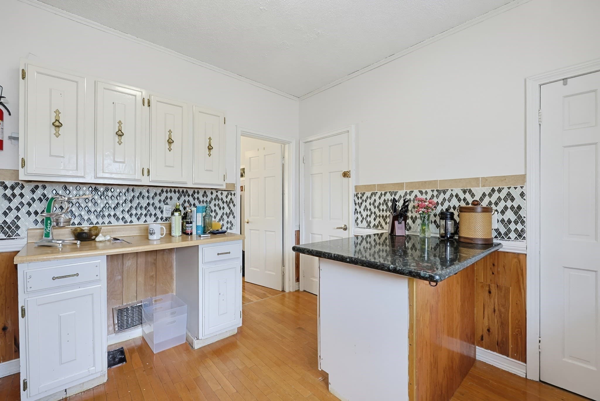 3 Family at 36-38 Gardena St, Boston MA 02135, photo 9 of 40