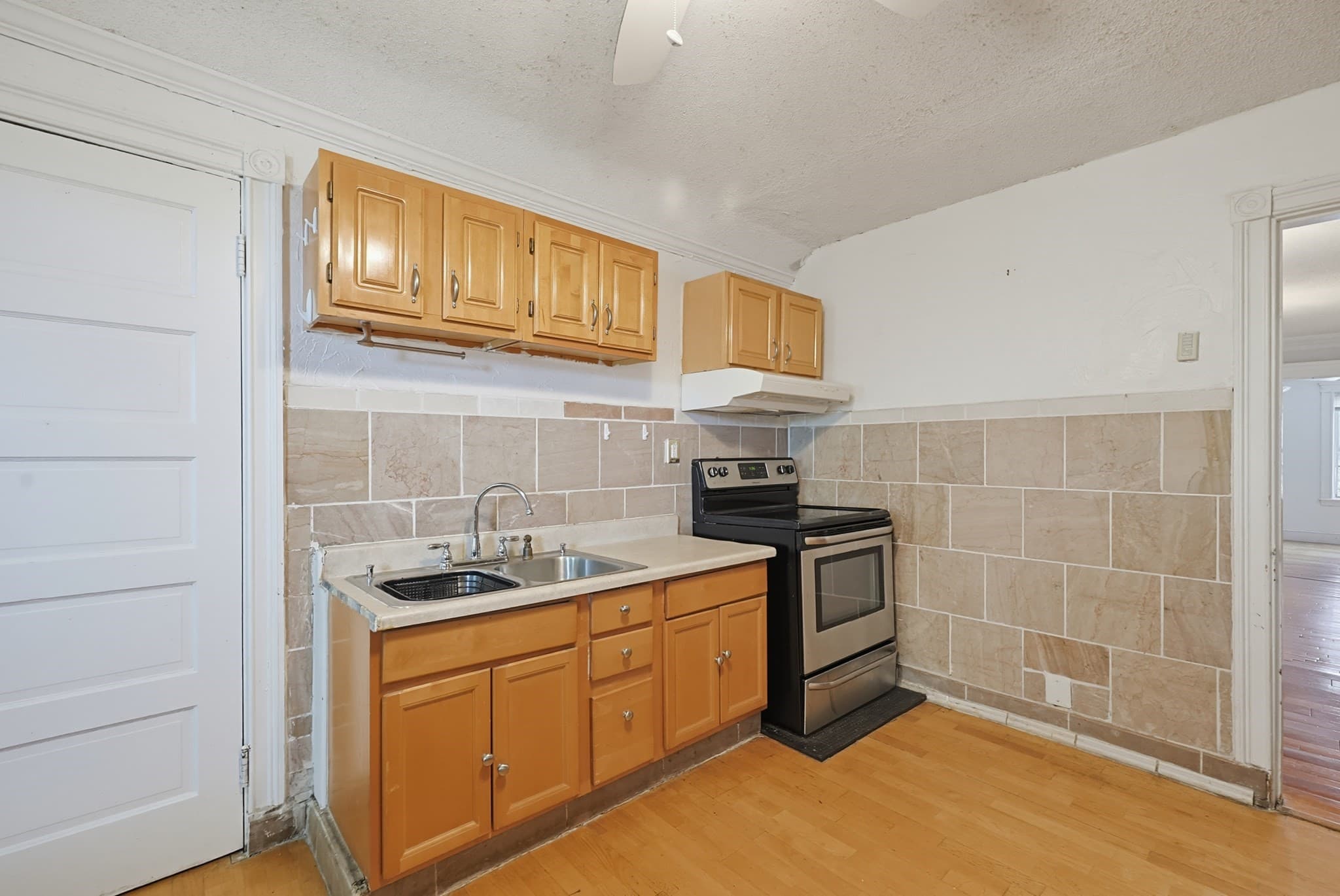 3 Family at 36-38 Gardena St, Boston MA 02135, photo 39 of 40
