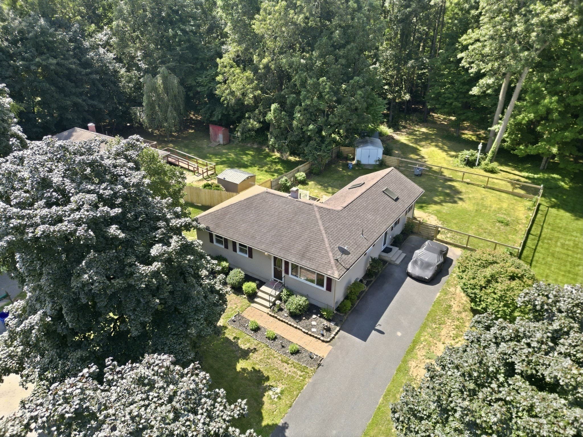 37 Squirrel Rd, Springfield MA 01108