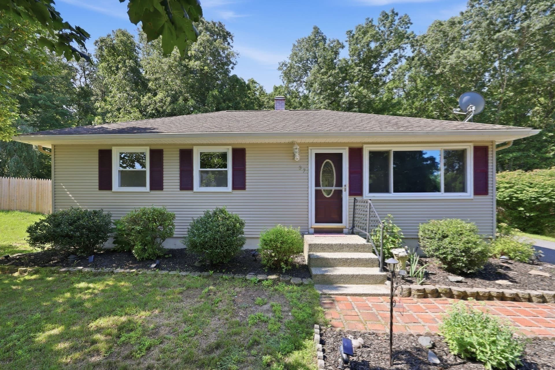 Single Family Residence at 37 Squirrel Rd, Springfield MA 01108, photo 40 of 42