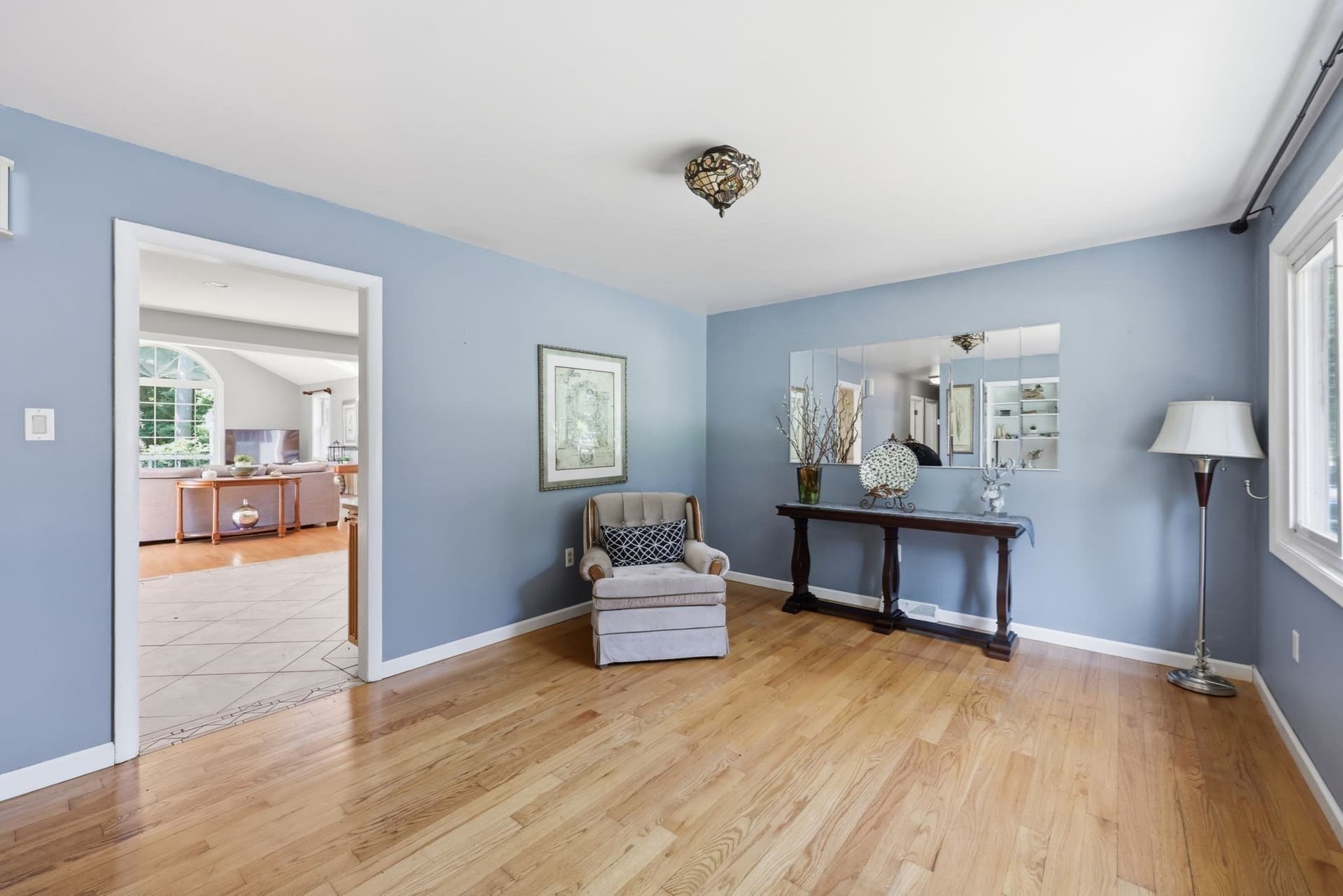 Single Family Residence at 37 Squirrel Rd, Springfield MA 01108, photo 4 of 42