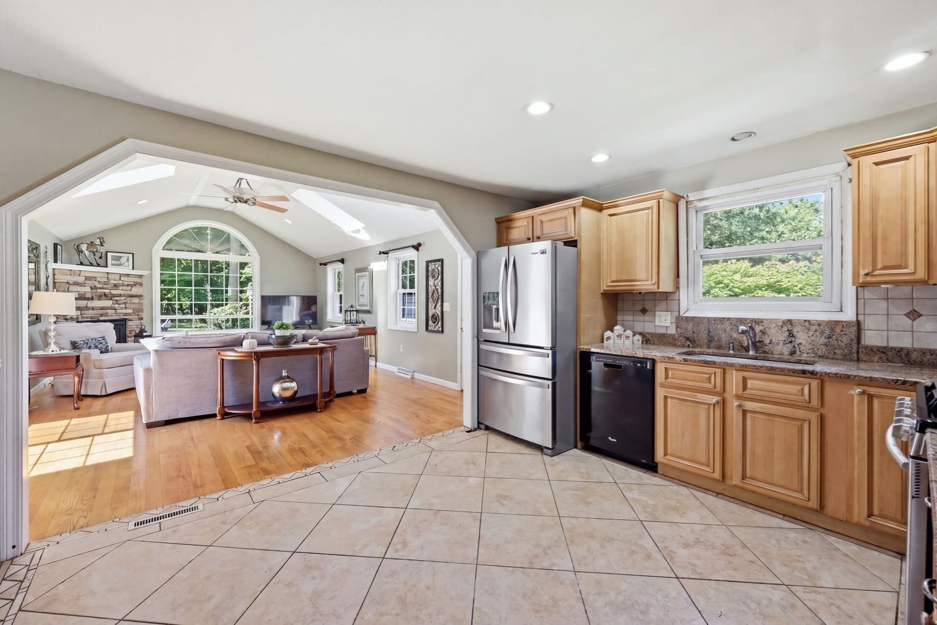 Single Family Residence at 37 Squirrel Rd, Springfield MA 01108, photo 8 of 42