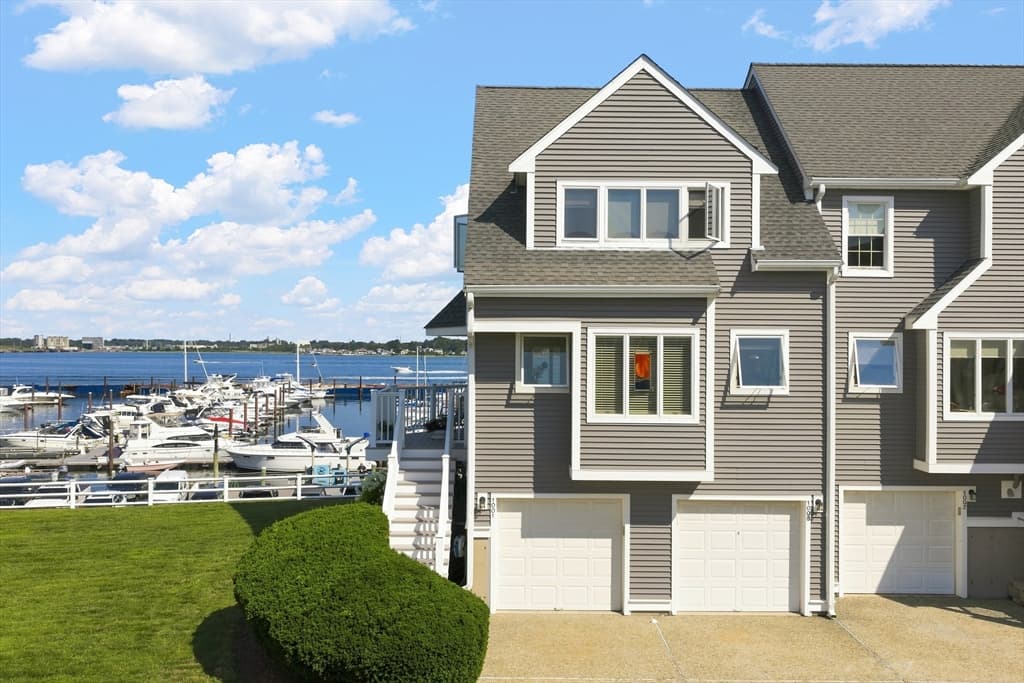 700 Shore Dr # 1001, Fall River MA 02721