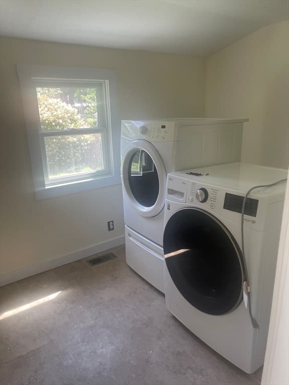 Single Family Residence at 58 Lincoln Street, Greenfield MA 01301, Greenfield, photo 13 of 18