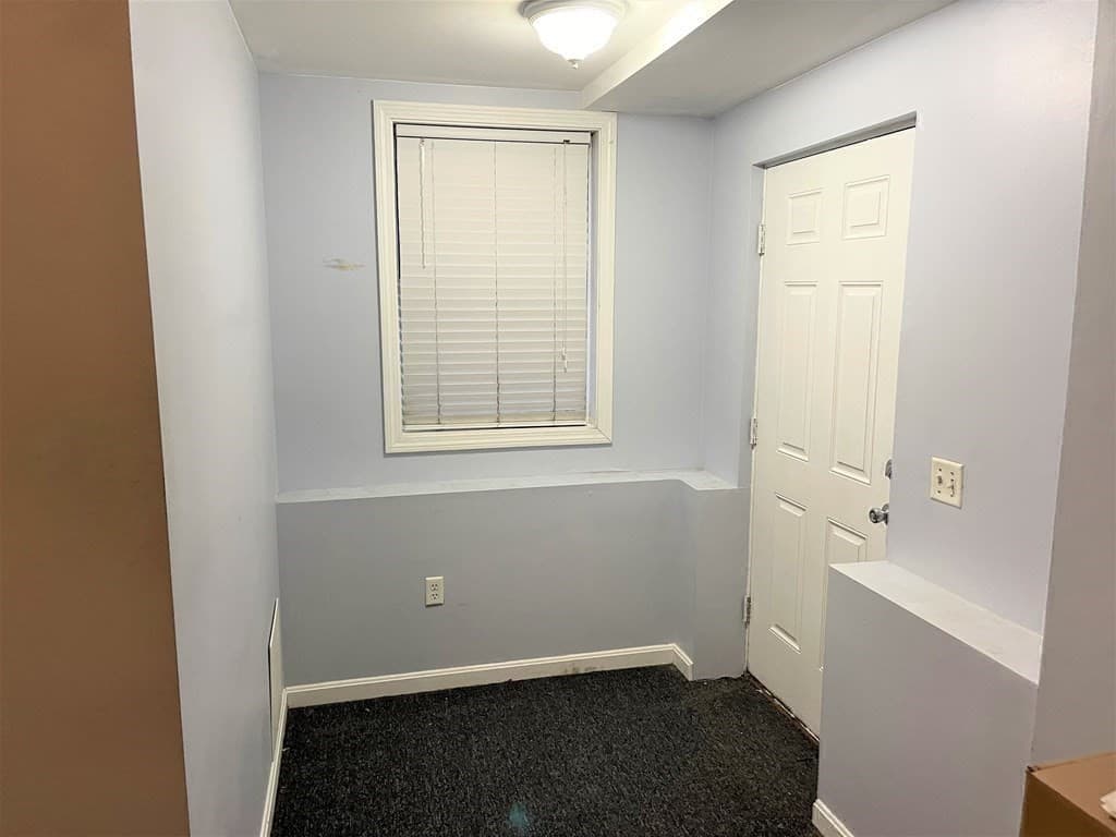 318 Crescent St # B, Fall River MA 02720 photo 16