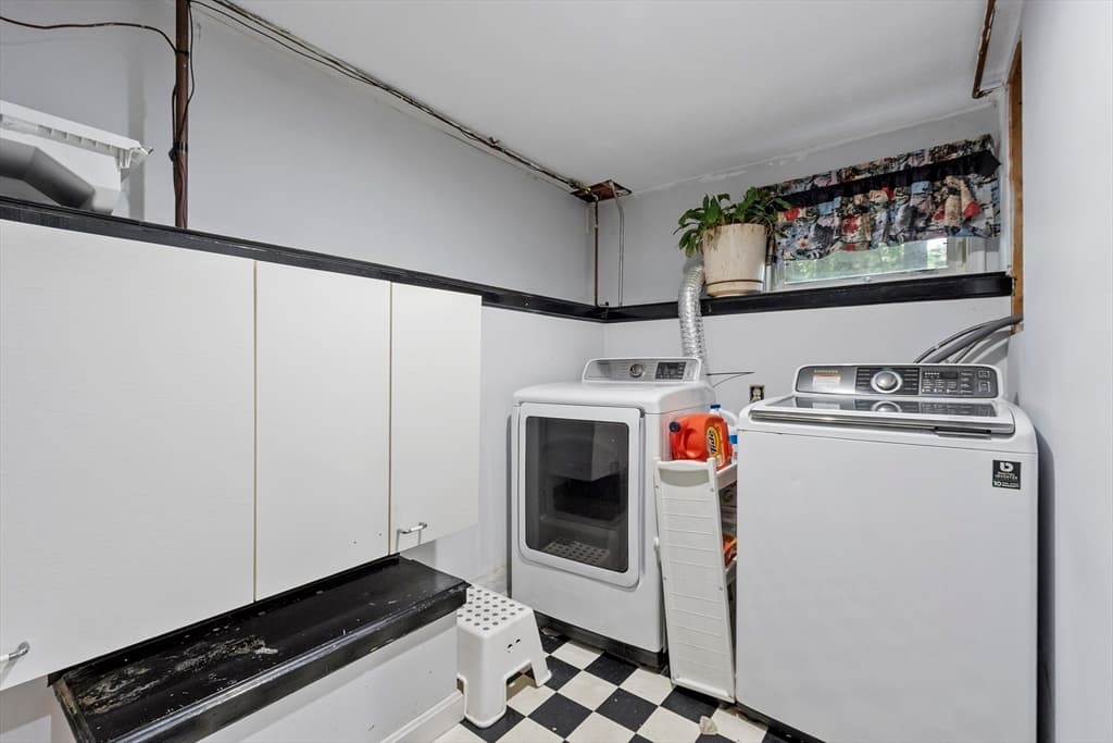 115 Village Xing, Fitchburg MA 01420 photo 33