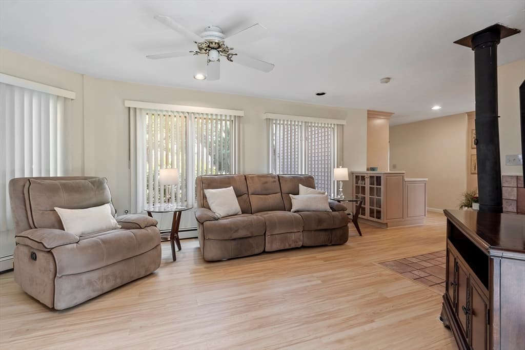 115 Village Xing, Fitchburg MA 01420 photo 18