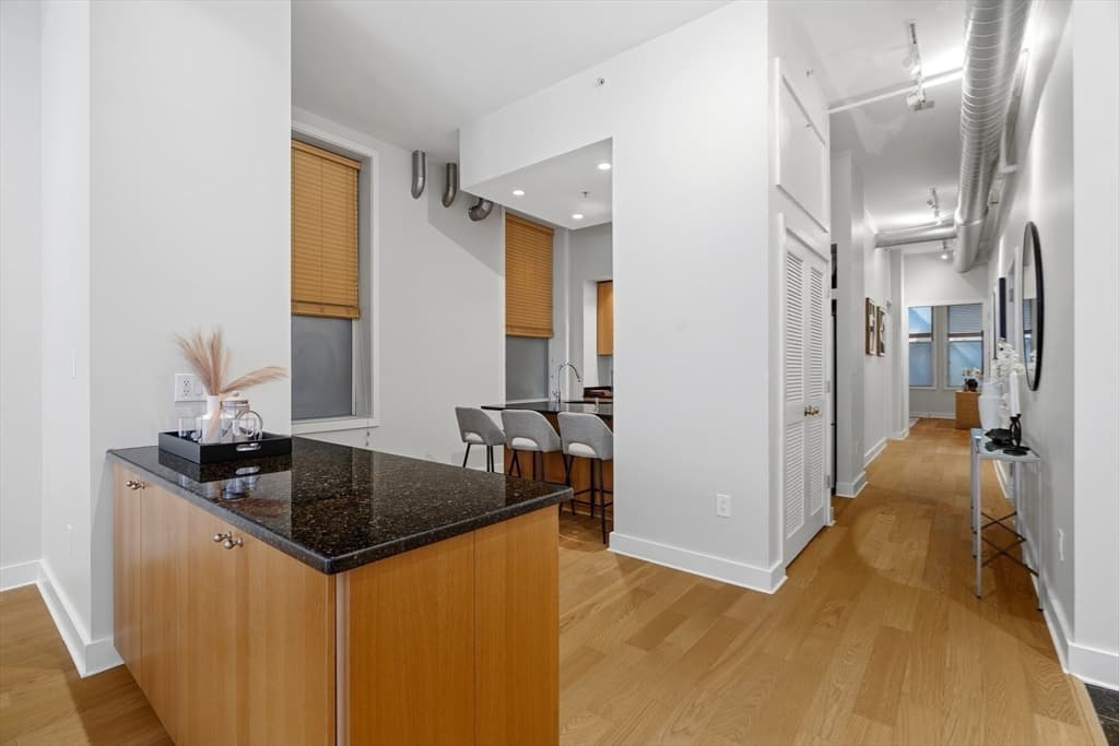 43 Winter St # 2, Boston MA 02108 photo 20