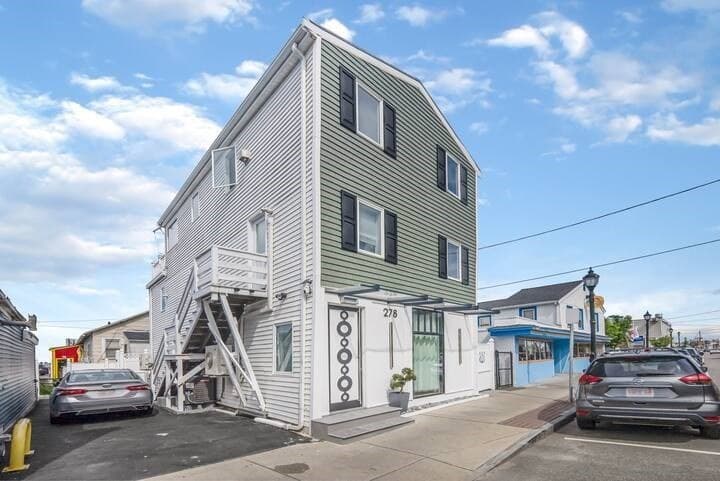 278 Nantasket Avenue, Hull MA 02045