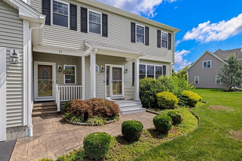 11 Aubin St., Seekonk MA 02771 photo 2