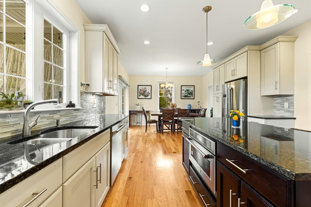 11 Aubin St., Seekonk MA 02771 photo 6