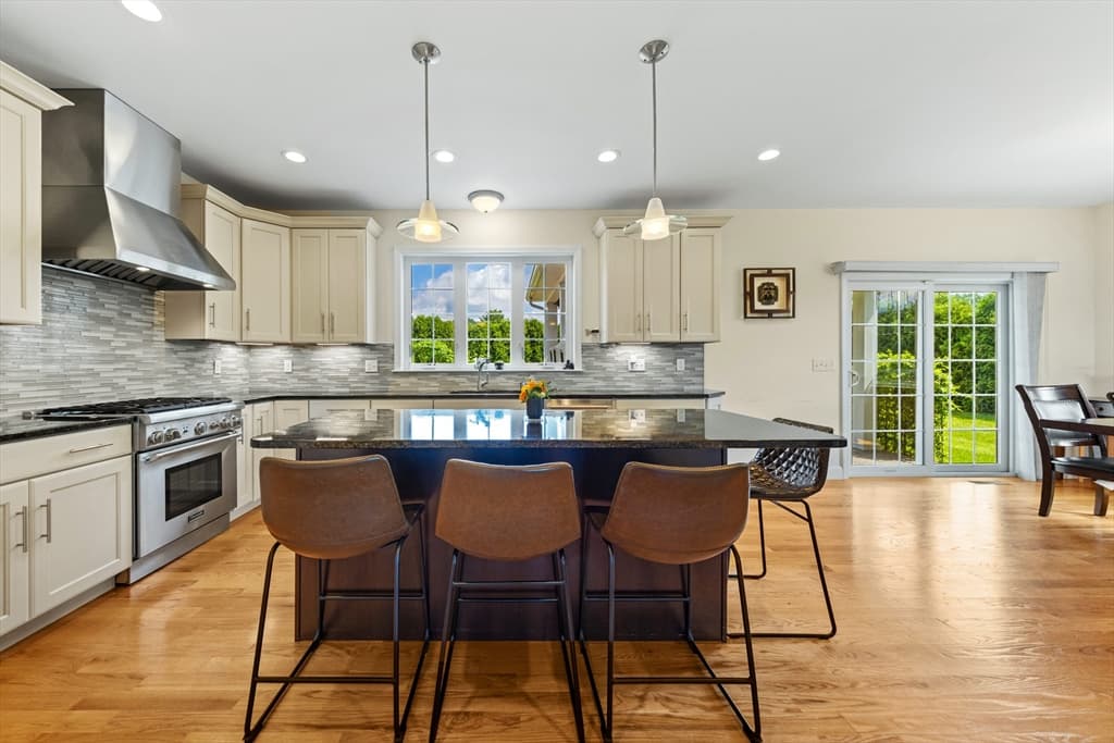 11 Aubin St., Seekonk MA 02771 photo 9