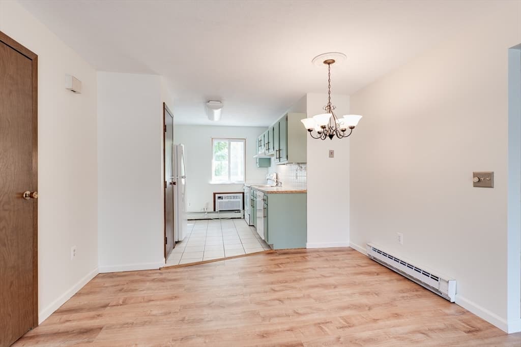 82 S Maple St # 38, Westfield MA 01085 photo 3