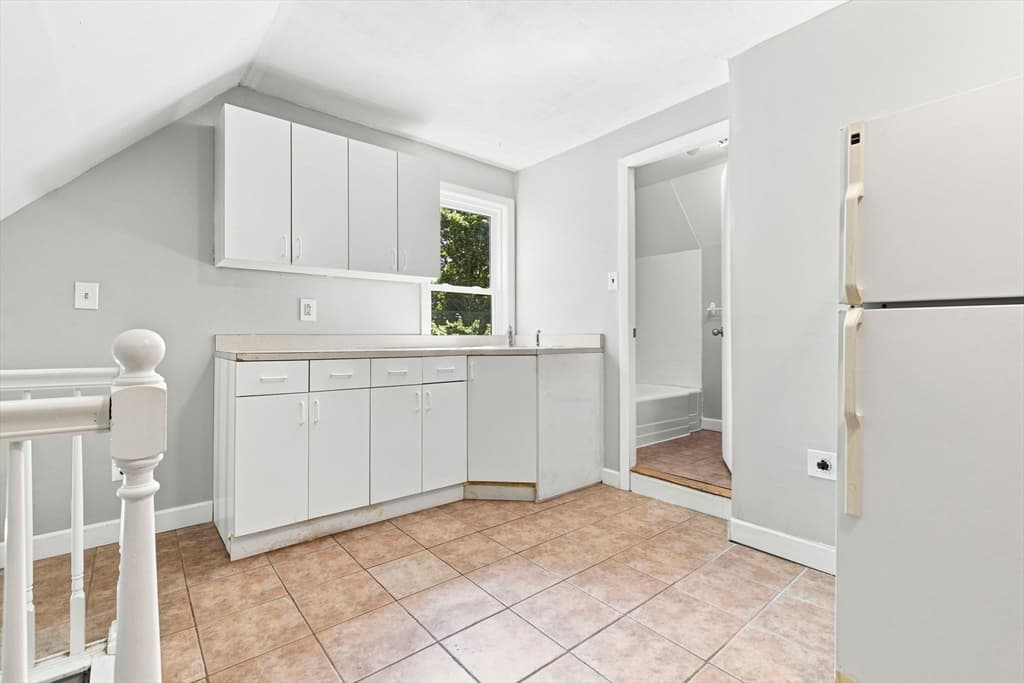 58-60 Hamilton St, Boston MA 02136 photo 26
