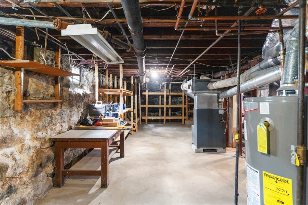 58-60 Hamilton St, Boston MA 02136 photo 36