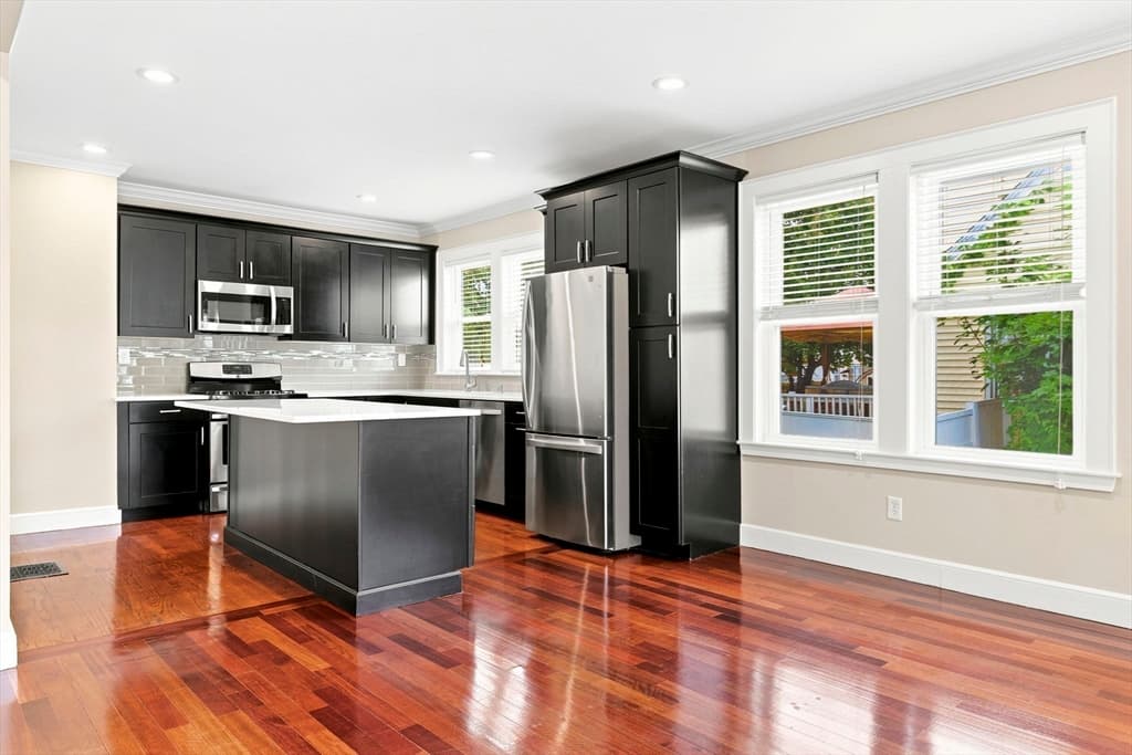 58-60 Hamilton St, Boston MA 02136 photo 4