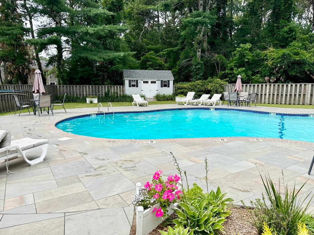 300 Falmouth Road # 7D, Mashpee MA 02649
