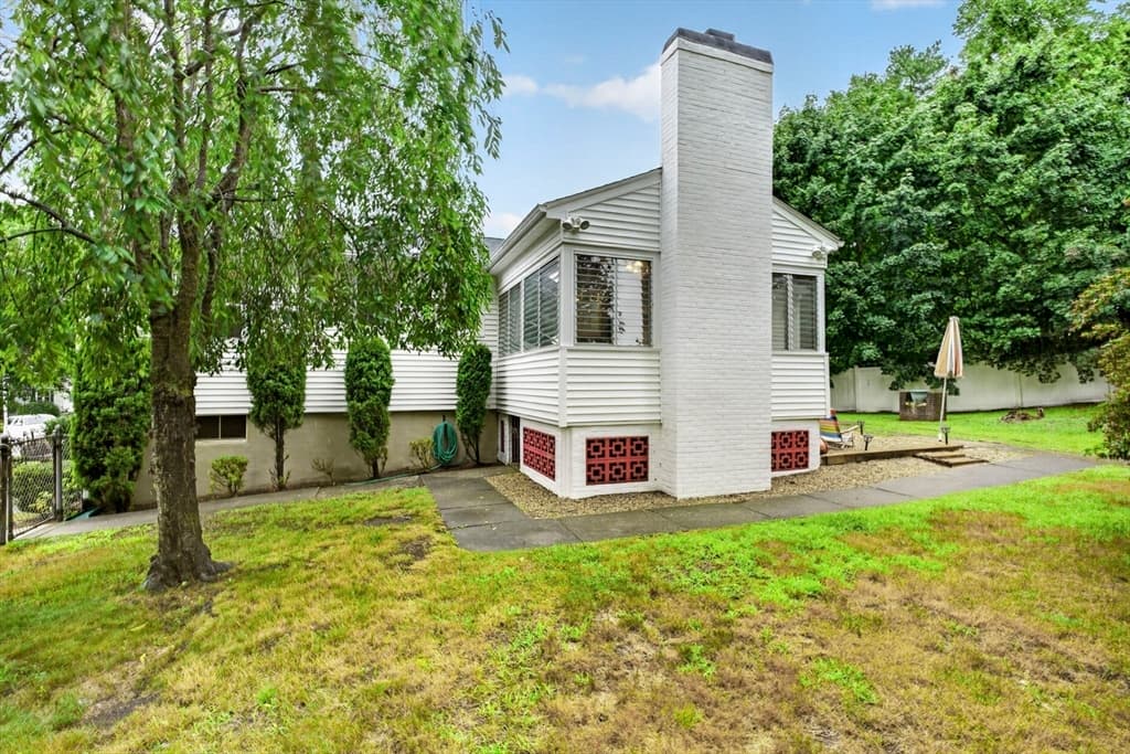 25 Gray Ter, Bedford MA 01730 photo 33