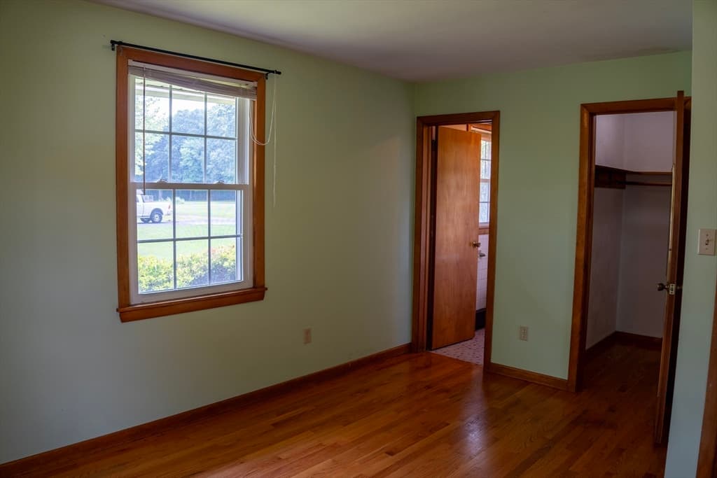 571 Mill St, Agawam MA 01030 photo 20