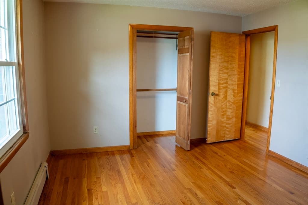 571 Mill St, Agawam MA 01030 photo 15