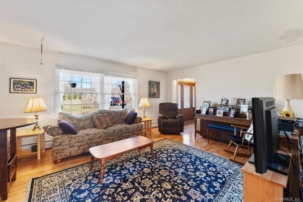 41 Margaret Henry Road, Killingly CT 06239 photo 9