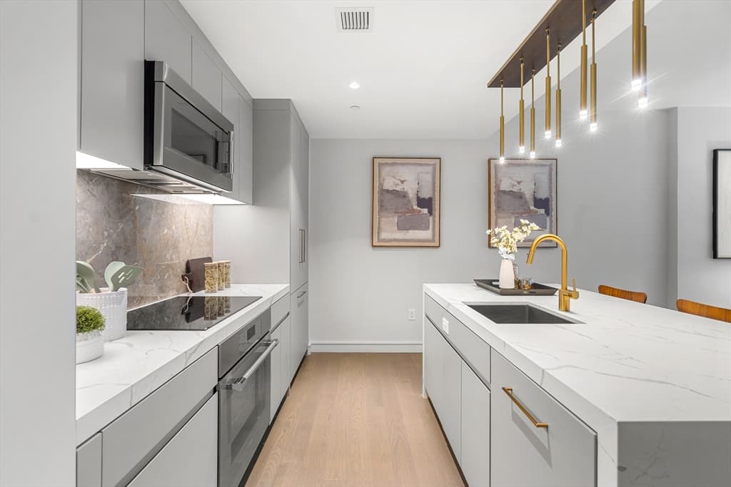 55 Lagrange St # 1901, Boston MA 02116 photo 2
