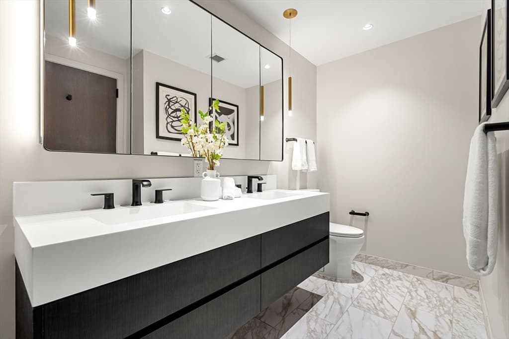 55 Lagrange St # 1901, Boston MA 02116 photo 14