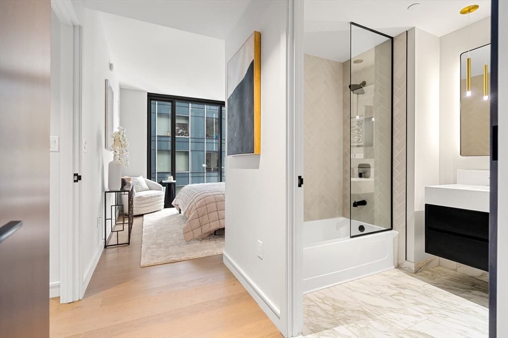 55 Lagrange St # 1901, Boston MA 02116 photo 11