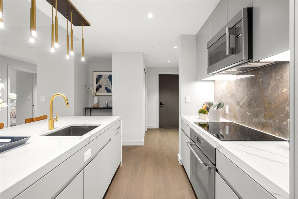 55 Lagrange St # 1901, Boston MA 02116 photo 4