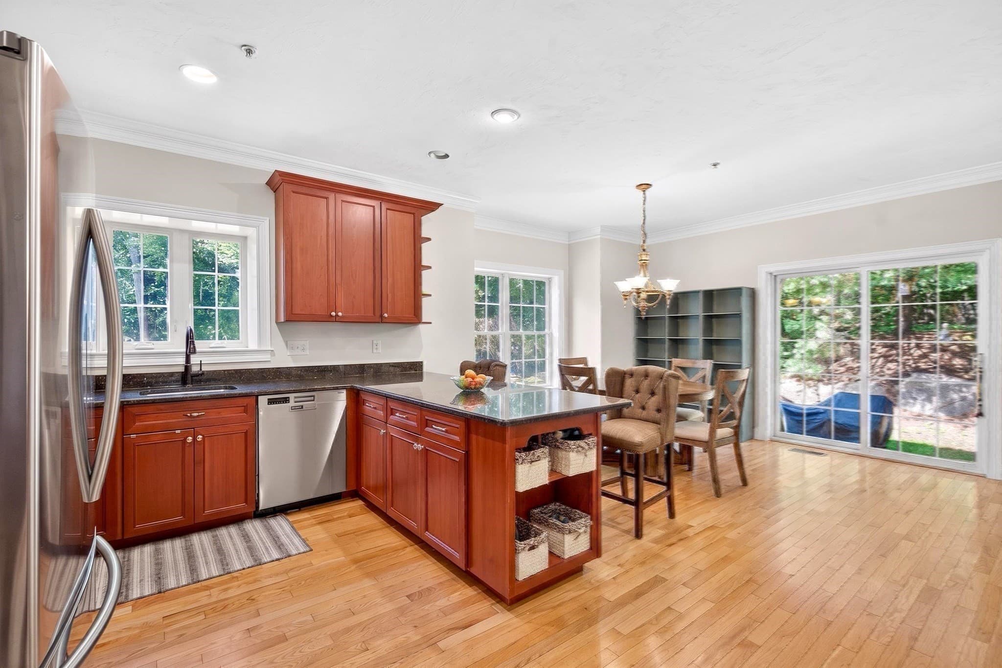 Condominium at 19 Junction Ln # 19, Hamilton MA 01982, Hamilton, photo 7 of 39