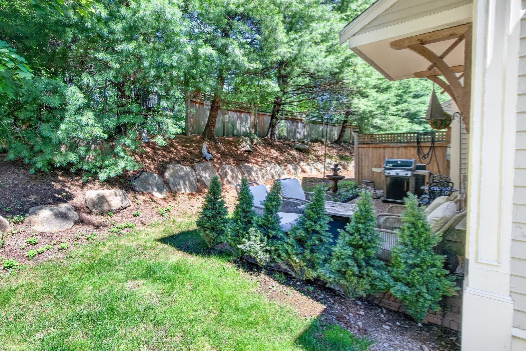 Condominium at 19 Junction Ln # 19, Hamilton MA 01982, Hamilton, photo 32 of 39