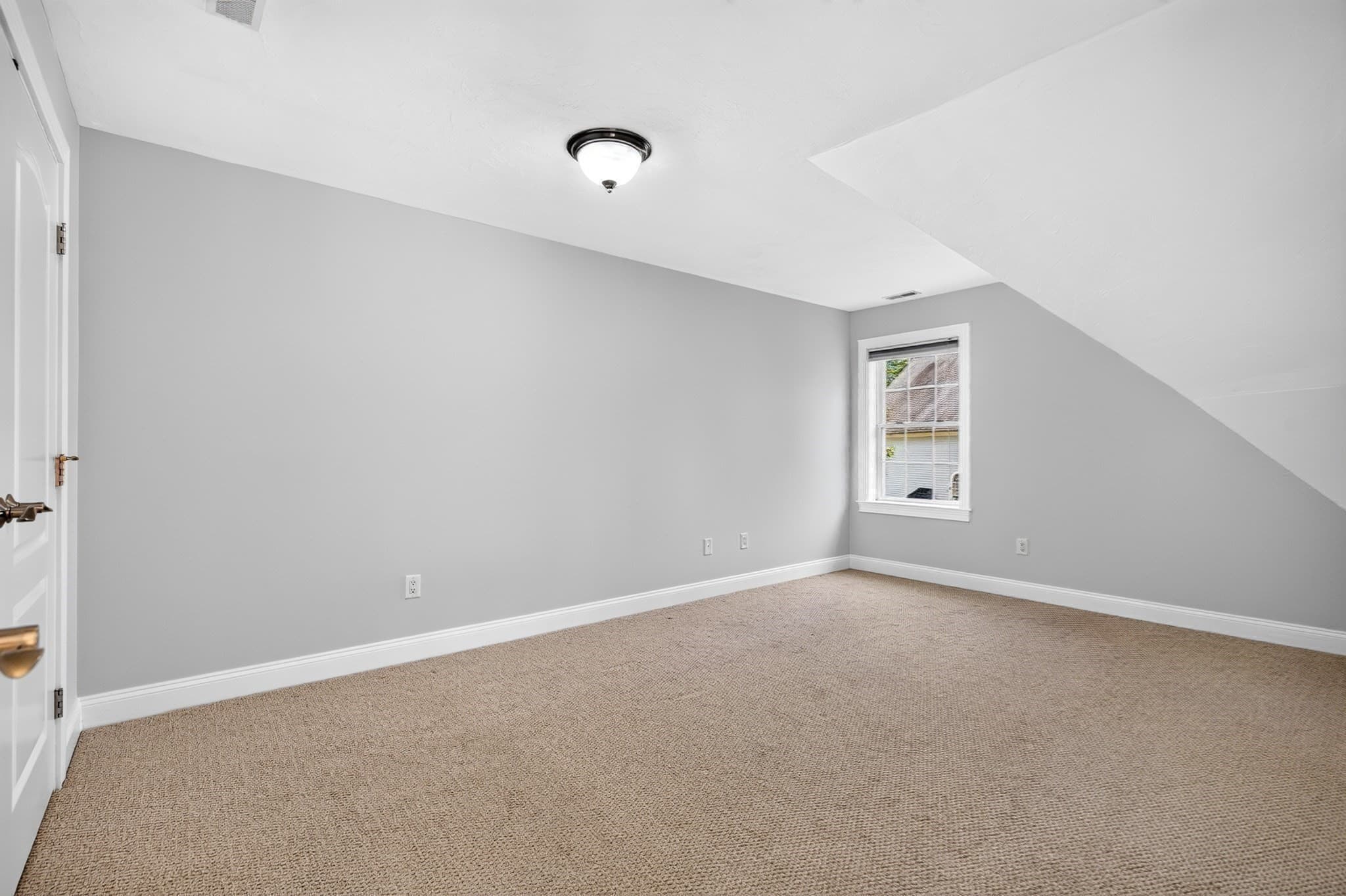 Condominium at 19 Junction Ln # 19, Hamilton MA 01982, Hamilton, photo 21 of 39