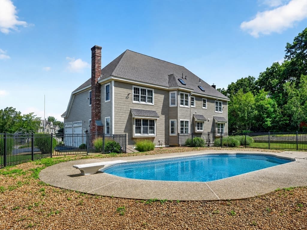 21 Ashwood Cir, Shrewsbury MA 01545 photo 36