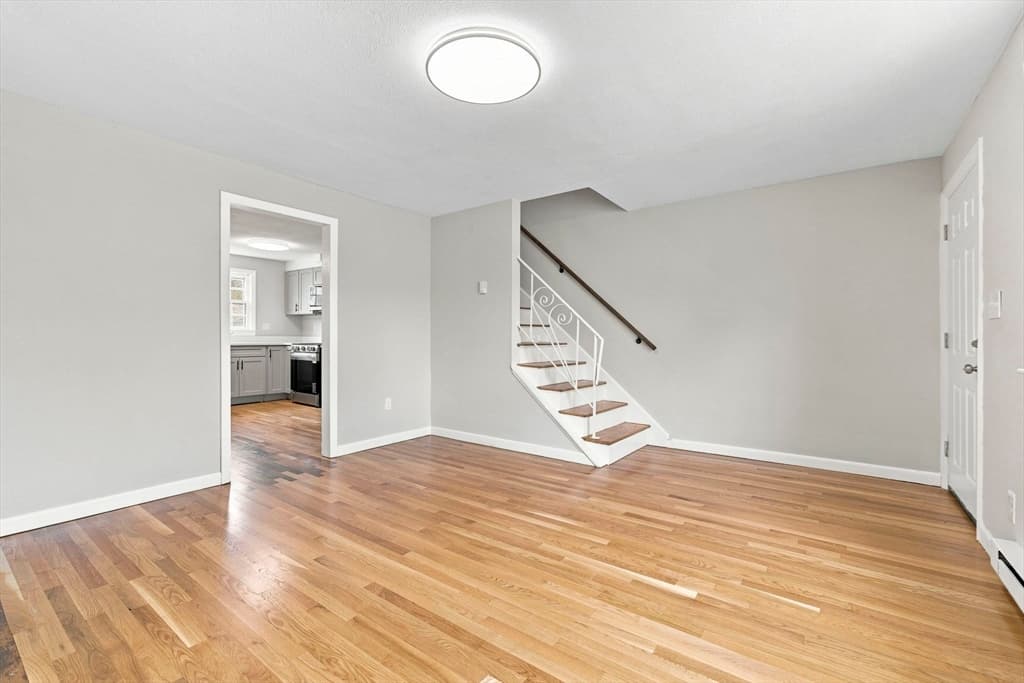 1-B Lorenzo St, Boston MA 02122 photo 8