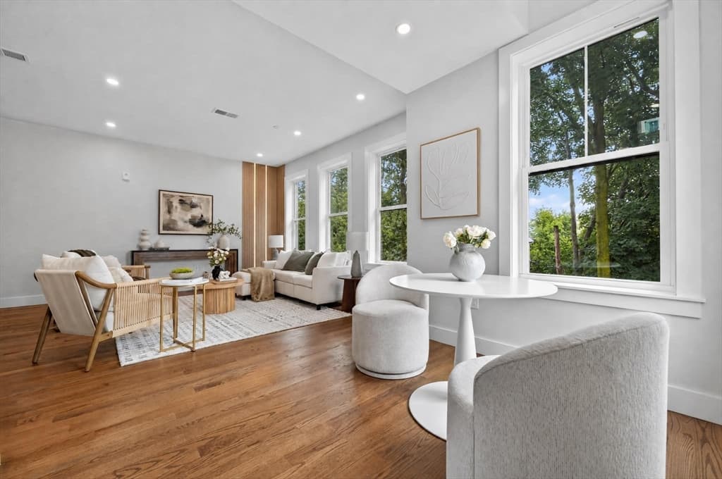 2 Readfield Place # 5, Boston MA 02119 photo 4