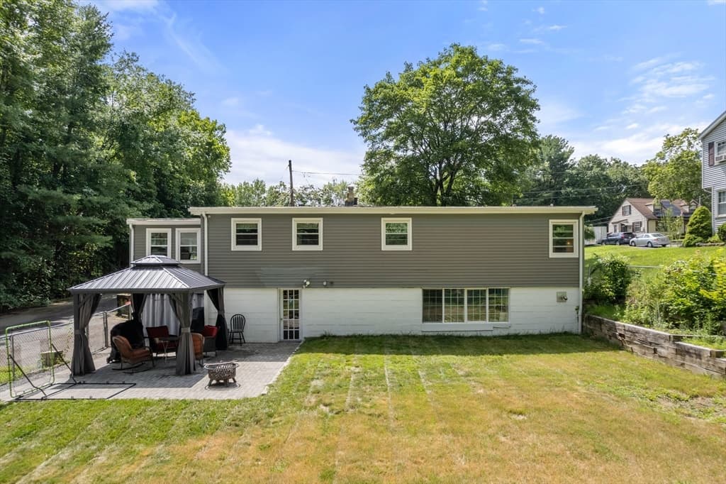 44 Susan Park Way, Uxbridge MA 01569 photo 6